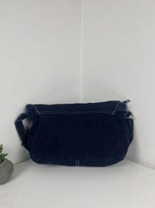 Bolso bandolera mediano Decoración de parche con letras Bolso vaquero con detalle de tachuelas - Azul - Ver 4