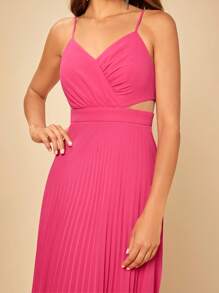 SHEIN Belle 素色百褶下擺吊帶裙伴娘禮服 - 玫紅色 - 查看 3