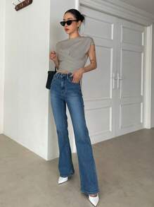 DAZY 素色交叉圍裹短款T恤 - 淺灰色 - 查看 4