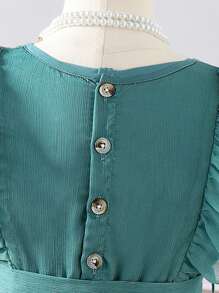 小女童荷葉邊繫腰帶洋裝