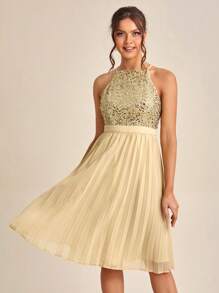 SHEIN Belle 亮片拼接百褶下擺繞頸伴娘連衣裙 - 卡其色 - 查看 1