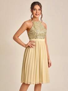 SHEIN Belle 亮片拼接百褶下擺繞頸伴娘連衣裙 - 卡其色 - 查看 3