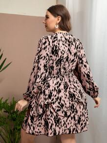 Mulvari 大碼滿版印花燈籠袖荷葉邊連衣裙 - 粉色 - 查看 2