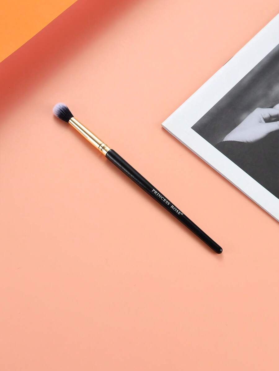 Princess Rose 1pc Eyeshadow Brush - Black - View 1