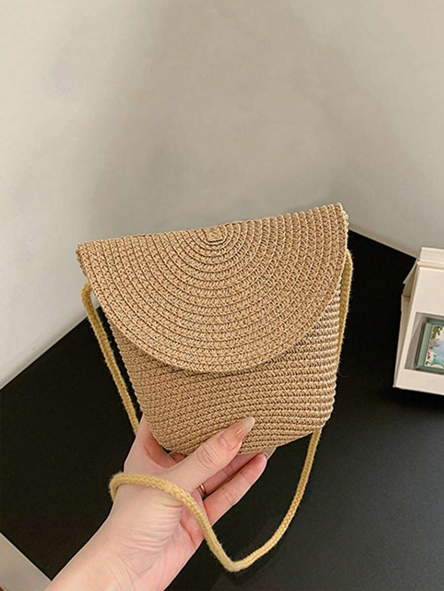 Straw Bucket Bag Vintage Woven Rattan Shoulder Bag Women Summer Vacation Bag