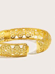 1入組時尚鋅合金鏤空手鐲適合女士日常裝飾 - 金黃色 - 查看 4