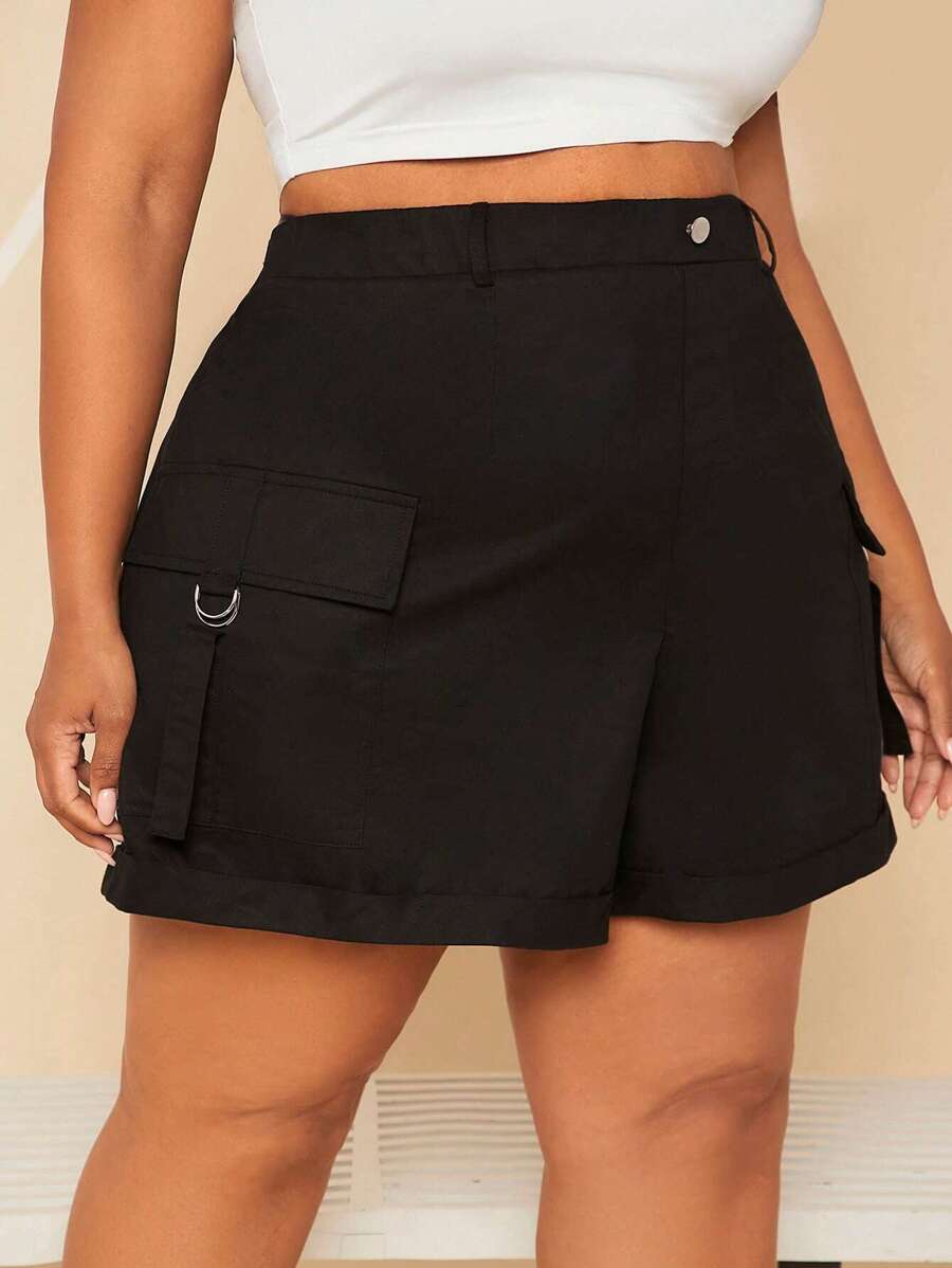 SHEIN CURVE+ Plus Solid Flap Pocket Side Cargo Shorts - Black - View 1