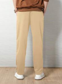 Manfinity Hypemode Quần thể thao Nam Dây kéo Túi Lá thư Slogan - Màu Khaki - Xem 2