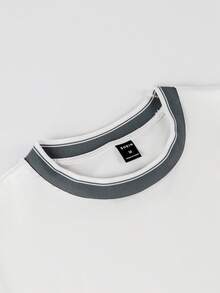 Manfinity LEGND Hombres Camiseta con estampado de póker ribete en contraste - Multicolor - Ver 4