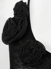SHEIN BAE 素色3D貼花吊帶短上衣 - 黑色 - 查看 3