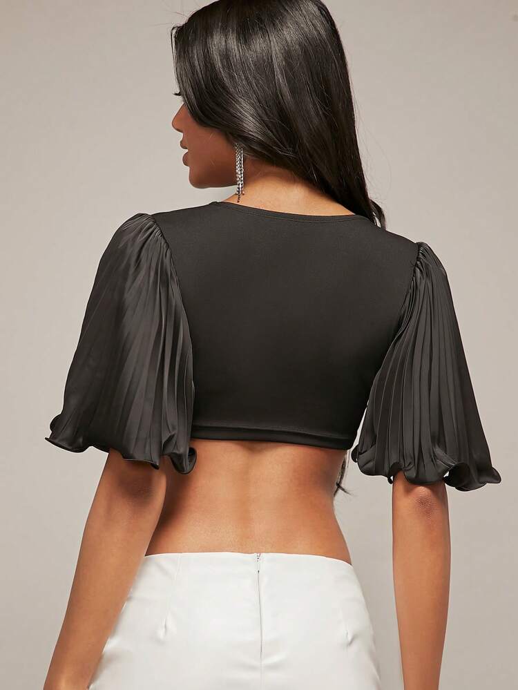 Rhinestone Heart Detail Butterfly Sleeve Crop Top