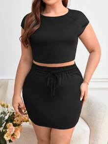 SHEIN Frenchy 大碼素色短款T恤和腰部抽繩半身裙 - 黑色 - 查看 4