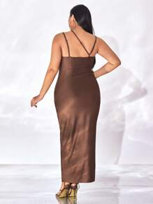 evoluSHEIN X Anitta Đầm Plus Size Lộ Lưng màu trơn Thanh lịch - Cà phê nâu - Xem 2