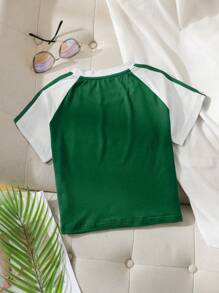SHEIN EZwear 字母圖案拼接插肩袖T恤 - 彩色 - 查看 2