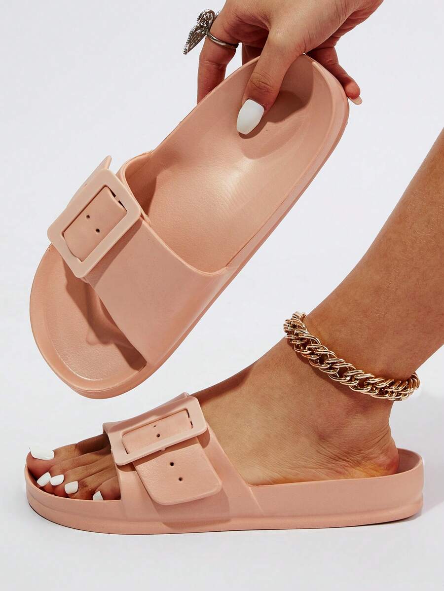 Women Slides Gesper Plain Fashionable