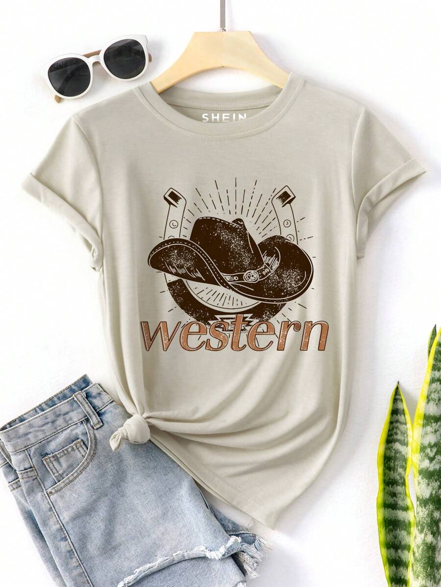 SHEIN EZwear Camiseta con estampado de sombrero cowboy y letra - Beis - Ver 1