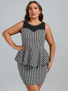 SHEIN Clasi Plus Houndstooth Print Peplum Top & Bodycon Skirt - Black and White - View 1