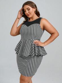 SHEIN Clasi Plus Houndstooth Print Peplum Top & Bodycon Skirt - Black and White - View 7