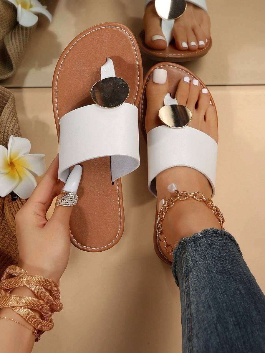 Dép Trắng Thời Trang Cho Nữ, Dép Thông Trang Trí Kim Loại - trắng - Xem 1