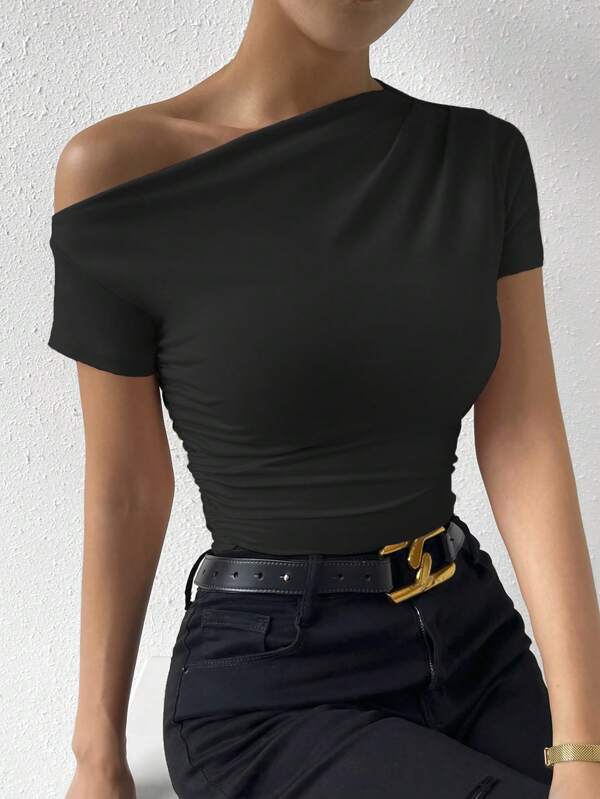 Calvaya Camiseta unicolor de cuello asimétrico fruncido