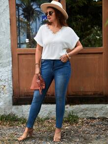 SHEIN LUNE Áo sơ mi Plus Size Nút Tương phản ren màu trơn Giải trí - trắng - Xem 6