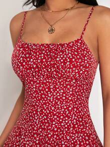 SHEIN PETITE Ditsy Floral Print Cami Romper - Red - View 6