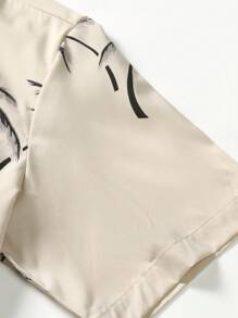 Manfinity RSRT Men Coconut Tree Print Shirt - Khaki - View 4
