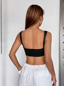 SHEIN EZwear Top corto deportivo negro sólido de licra