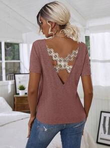 SHEIN Unity Camiseta con encaje floral con tira cruzada - Color caoba - Ver 2