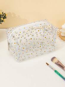 Pvc Daisy Print Clear Square Makeup Bag Makeup Bag Makeup Pouch Skincare Bag Toiletry Bag Packing Cubes, Travel Essentials Cruise Essentials Dorm Essentials, Wedding Bridesmaid Gifts, Mom Gifts, Birthday Gifts, Gifts For Friends And Teachers, Home Decor, Bathroom Living Room Bedroom Decor, Bathroom Organizer, Jewelry Organizer, Lip Oil Organizer, Nail Polish Organizer Storage Makeup Organizer Makeup Case Makeup Travel Toiletry Organizer Clear Essentials Gifts Storage Zipper Accessories Nail