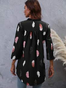 EMERY ROSE Feather Print Notched Neckline Roll Tab Sleeve Blouse - Black - View 2