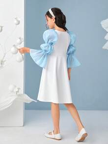 SHEIN Đầm Gái Xù Nơ trước Khối Màu Dễ thương - Xanh và trắng - Xem 4