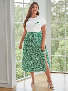 SHEIN Frenchy Plus Embroidery Letter and Heart Pattern Tee & Ditsy Floral Split Thigh Belted Skirt - Multicolor - View 3