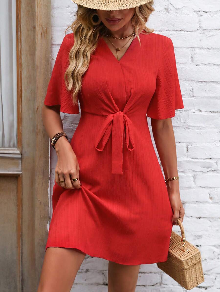 SHEIN VCAY 素色前打結蝴蝶袖連衣裙 - 紅色 - 查看 1