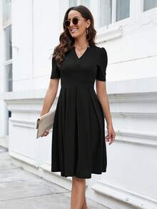 HOMEYEE 素色拼接細節缺口領連衣裙 - 黑色 - 查看 4