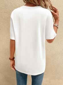 SHEIN LUNE Camiseta con estampado de slogan y figura - Blanco - Ver 2