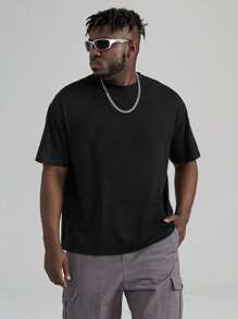 Manfinity Men Plus Japanese Letter & Chinese Dragon Graphic Tee - Black - View 4