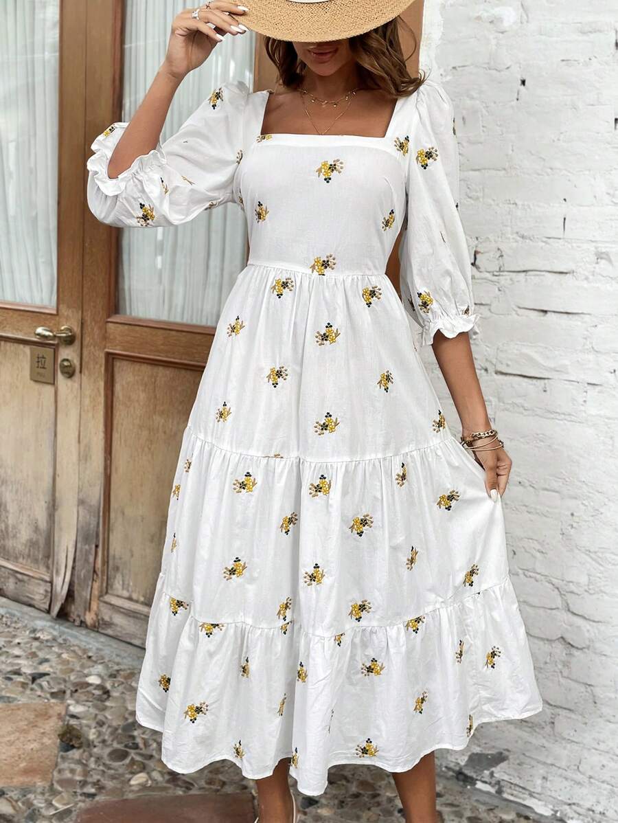 SHEIN VCAY Vestido De Bordado Floral Con Escote Cuadrado Sin Cinturón - Blanco - Ver 1