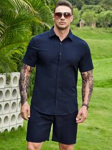 Manfinity Homme Áo sơ mi nam cài nút trơn cỡ lớn đi nghỉ mát & quần short cạp rút - Màu xanh hải quân - Xem 6