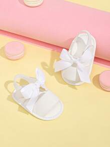 1pair Infant Girls' Fashionable And Lovely Sandals With Butterfly Decoration And Hook And Loop - White - View 3