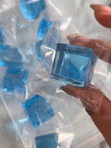 1pc Cube Design Pinch Toy - Blue - View 2