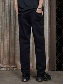 ROMWE MEN Goth 男士棉交叉補丁貼直筒牛仔褲 - 黑色 - 查看 2