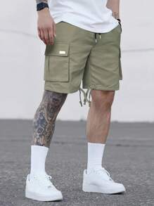 Manfinity LEGND Men Flap Pocket Drawstring Waist Cargo Shorts - Army Green - View 2