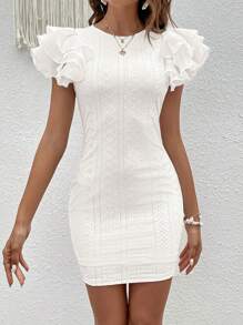 SHEIN VCAY Vestido ajustado con bordado con ojal a capas ribete