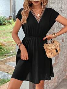 SHEIN LUNE Contrast Tape Batwing Sleeve Dress - Black - View 4