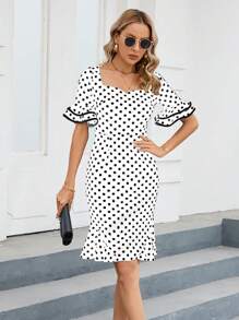 HOMEYEE 波點圖案荷葉袖荷葉邊連衣裙 - 白色 - 查看 1