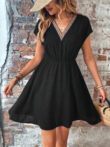 SHEIN LUNE Contrast Tape Batwing Sleeve Dress - Black - View 7