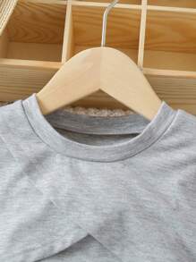 SHEIN 年輕女孩高低下擺T恤&褶邊吊帶連衣裙 - 淺灰色 - 查看 5