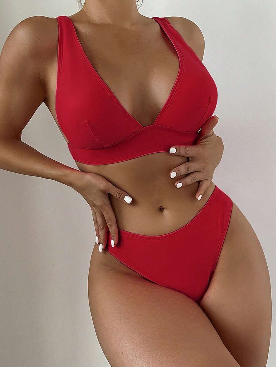 SHEIN Swim Summer Beach Plain V Neck Bikini Set - Red - View 1
