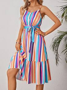 Vestido de tirantes con estampado de rayas bajo con fruncido con cinturón - Multicolor - Ver 1